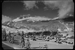 Riezlern 1100 m., mit Hoch Ifen 2232 m.