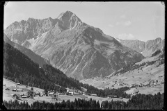 3 Kirchen, Riezlern, Kleinwalsertal, Hirschegg, Mittelberg mit Widderstein