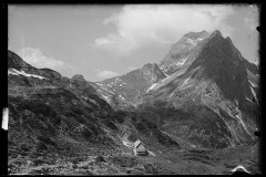 Steiniger Gipfelgrat, Obere Gemstelaple 1691m., Widderstein 2535 m.