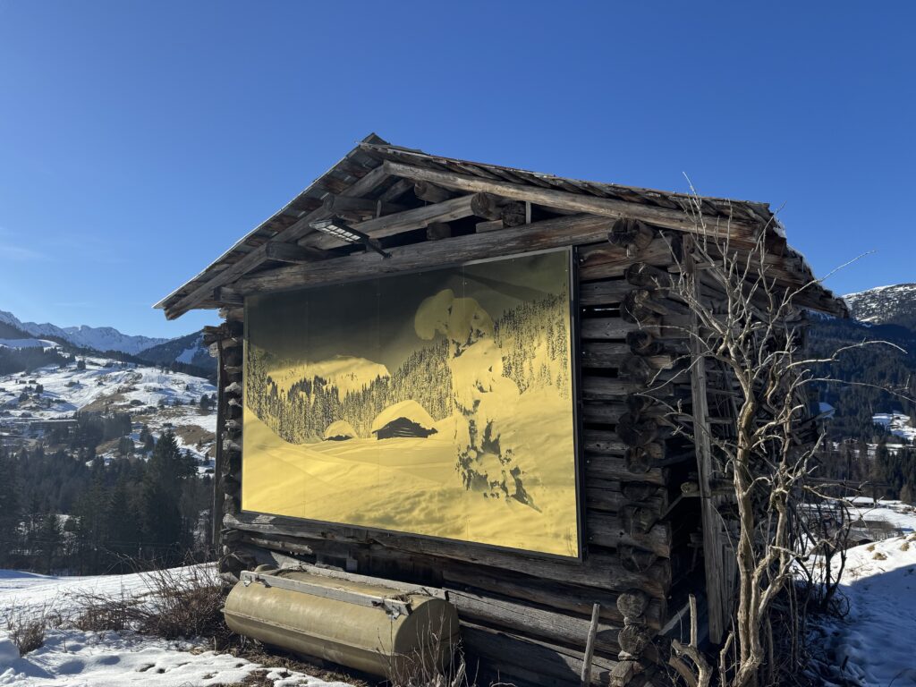 Installation von David Brooks im Kleinwalsertal