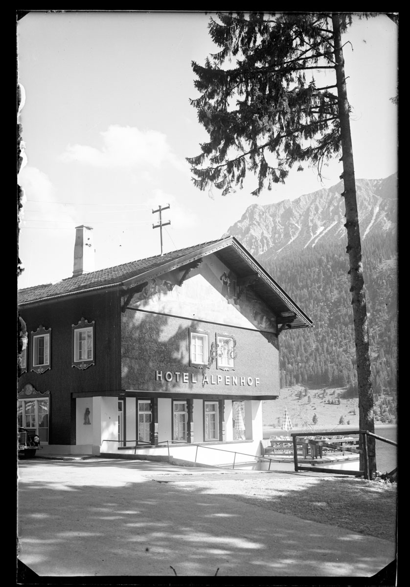 KMK-1925